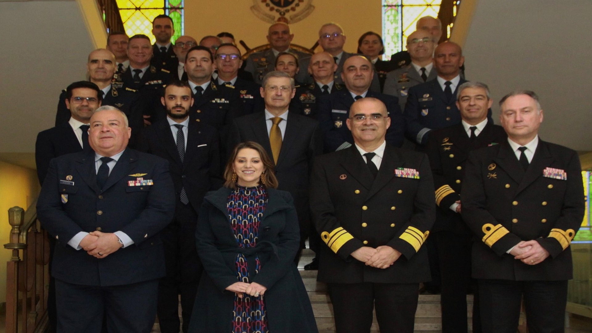 Secretária de Estado da Defesa Nacional visita o Instituto Universitário Militar