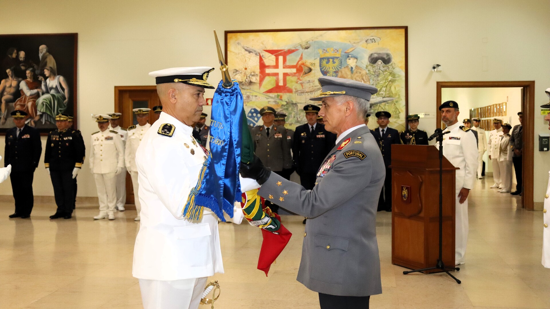 Cerimónia de Entrega de Comando do Instituto Universitário Militar