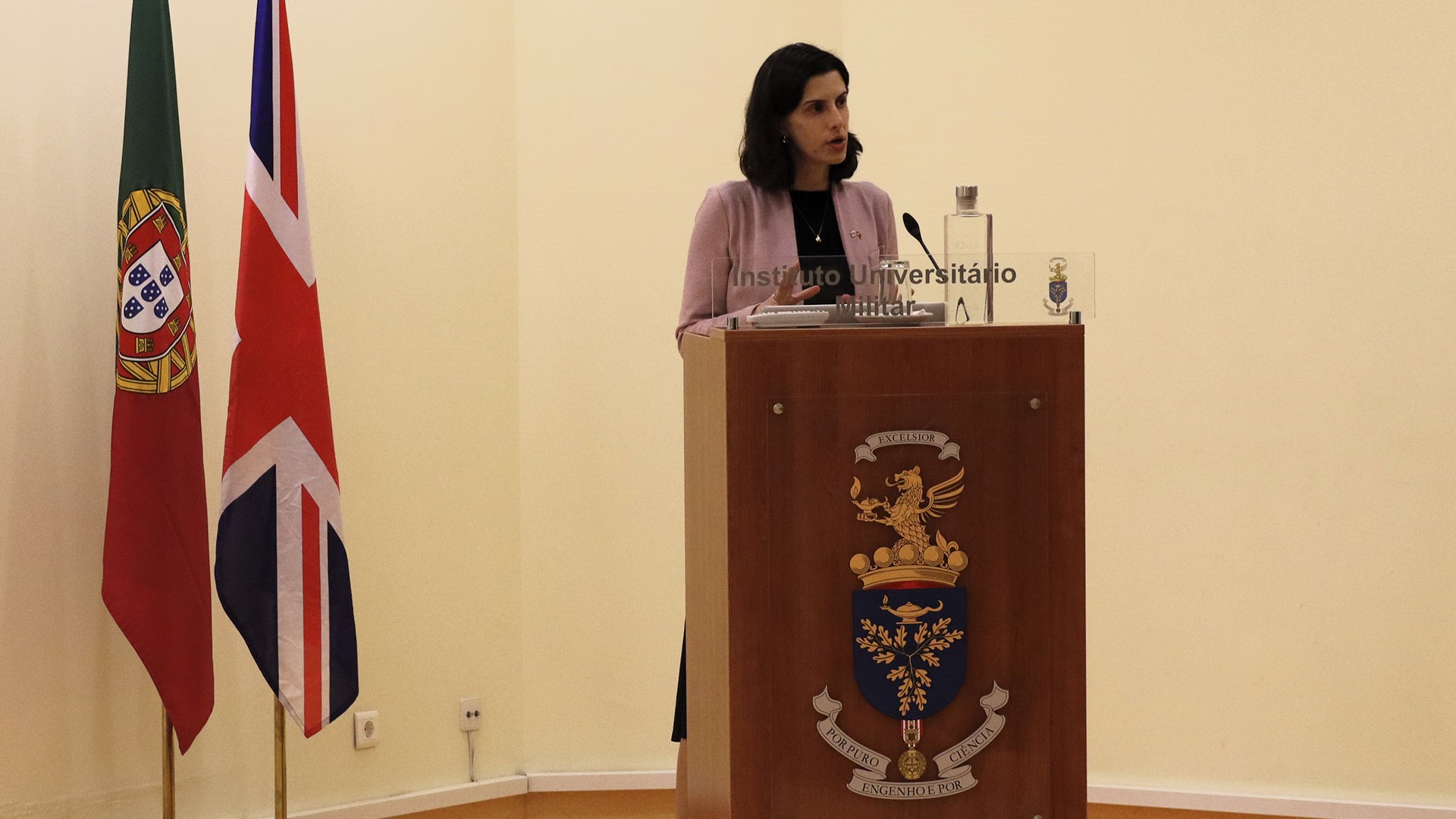 O IUM promove reflexão estratégica sobre a ordem internacional com embaixadores da China, Espanha, Estados Unidos da América, França e Reino Unido